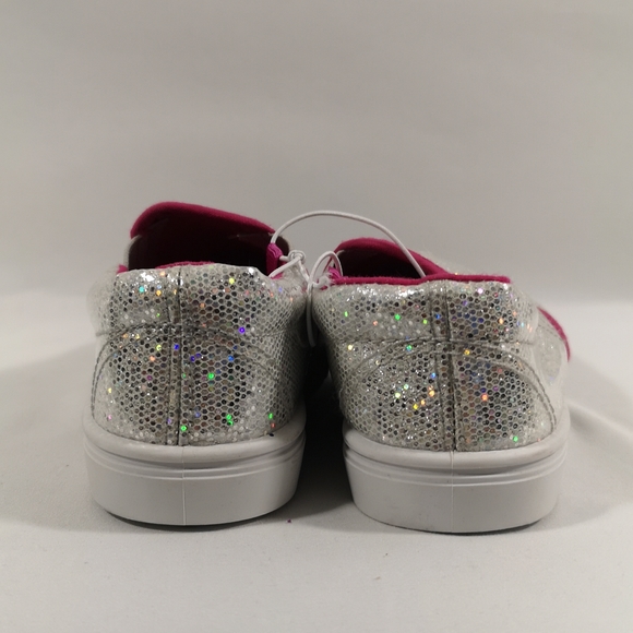 Girl's Slip-on Shoe, White and Silver Glitter with Pink. Rubber Soles, Size 10 - Picture 4 of 6